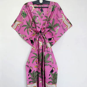 Robe kaftan en coton indien faite à la main, style kimono, imprimé jungle, idéale pour la plage - Product Image 1