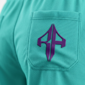Ensemble polo homme personnalisé de haute qualité, matière polyester/coton, style décontracté, technique imprimée par RIVIAN ATLANTIC - Product Image 4