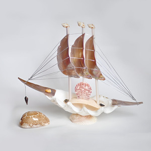 Modèle de navire porte-conteneurs en coquillages, décoration nautique, prix bas, figurine miniature de bateau en coquillages - Product Image 1
