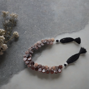 Cuentas sueltas de piedras preciosas de cuarzo ahumado marrón oscuro forma de flor facetada para joyería hecha a mano collar pulsera - Product Image 1