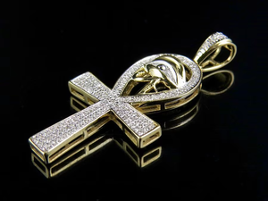 Colgante de Cruz Ankh de Moissanita Chapado en Oro sobre Plata 925, Totalmente Engastado, con Engaste de Canal, Joyería Cristiana de Fe Religiosa - Product Image 3
