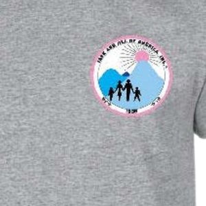 เสื้อยืดแขนสั้นลายกราฟิกสีเทาเฮเทอร์ สำหรับวัยรุ่น ไซส์เล็ก พิมพ์ลายโลโก้รอบอก คอกลม สวมใส่สบาย น้ำหนักเบา เหมาะสำหรับทุกวัน - Product Image 5