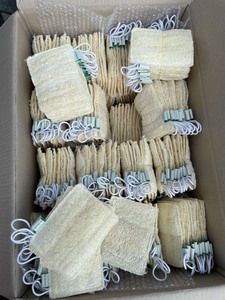 Éponge de loofah premium naturelle à base de plantes, éponge de bain exfoliante, éponge de douche en maille séchée, gourde pour le nettoyage de la cuisine, vente en gros - Product Image 4