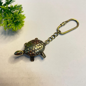 Porte-clés vintage en laiton tortue marine, accessoire de collection nautique, cadeau océanique - Product Image 5