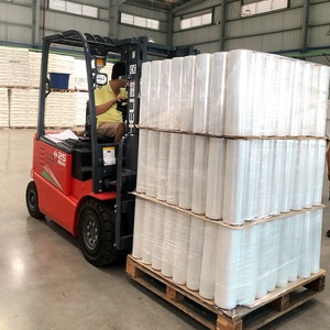 Película Estirable de LDPE de Alta Resistencia - Poliolefina Flexible y Resistente a la Humedad para un Embalaje Seguro y Eficiencia en la Cadena de Suministro - Product Image 2