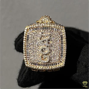 Anillo de sello rectangular de plata de ley 925 con diamante de moissanita, diseño de letras en tono dorado, joyería de lujo para compradores mayoristas - Product Image 5