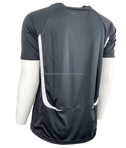 Custom Sublimated Men's Soccer Jersey Set Football Kits with Custom Soccer Uniform Training Wear OEM Service Available - Product Image 4