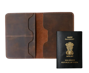 Porta Pasaportes Artha de 5 Pulgadas, Estilo Nacional, en Cuero Genuino, con Cierre y Ranura para Tarjetas de Crédito, con Logotipo Personalizado - Product Image 1