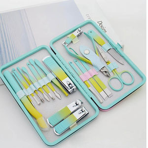 Ensemble professionnel classique de soins des ongles, manucure et pédicure, 5 en 1, coupe-ongles en acier inoxydable, outils, emballage en boîte de couleur pour adultes - Product Image 5