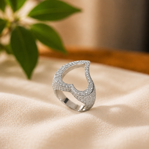 Anillo de Cóctel en Forma de Corazón para Mujer, Plata de Ley 925, Regalo para el Día de San Valentín, Anillo de Compromiso con Moissanita Redonda - Product Image 4