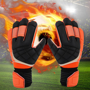 Guantes de Portero de Fútbol Personalizados, Dedos Completos, Blancos con Estampado Negro, Cierre de Tirón, Unisex, Transpirables, Antideslizantes - Product Image 5