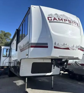 Camping-cars de luxe d'occasion Forest River Campsite Elite 36AK – Abordables et prêts à être expédiés – Camping-cars Forest River RVs - Product Image 1