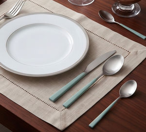 Ensemble de couverts minimalistes en acier inoxydable poli miroir avec manche vert menthe, compatible lave-vaisselle, idéal pour les dîners de mariage - Product Image 5