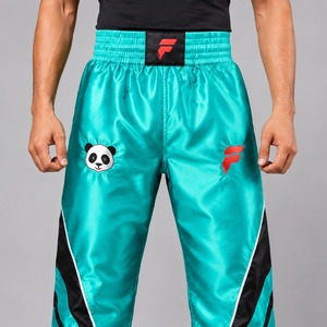 Pantalon de kick-boxing durable conçu pour les entraînements exigeants, offrant un confort supérieur et une liberté de mouvement optimale. - Product Image 4