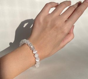 Bracelet en Sélénite de Qualité Supérieure, Forme Sphérique Polie, Écologique, Bijou en Pierre Feng Shui pour Femmes et Hommes - Product Image 1