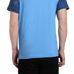 เสื้อยืดผู้ชายทรงสลิมฟิต ผ้าถัก พิมพ์ลายแบบซับลิเมชั่น รับผลิตตามสั่ง แห้งเร็ว แขนสั้น น้ำหนักเบา บริการ OEM ขายส่ง - Product Image 6