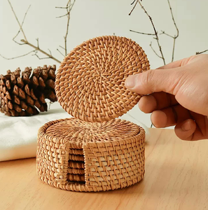 Sous-verres et sets de table en rotin de la meilleure qualité pour la protection des tasses, tapis en rotin tissé à la main résistant à la chaleur - Product Image 6