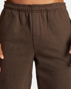 Shorts de sport légers pour hommes, personnalisables en gros, à séchage rapide, avec poche zippée, pour l'entraînement, les activités de plein air, la natation et la randonnée - Product Image 2