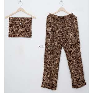 Ensemble de pyjama long à imprimé floral en gros, 100 % coton, vêtements de nuit imprimés, ensemble manches longues et pantalon long, tenue de détente - Product Image 4