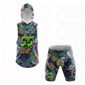 Ensemble d'uniformes de football sublimés de qualité supérieure pour les matchs 7 contre 7, uniforme d'équipe de flag football, design personnalisé, maillot et short - Product Image 3