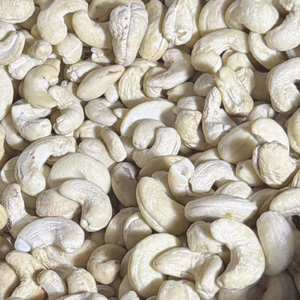Nueces de Anacardo Crudas al Por Mayor a Precio de Fábrica, Ww240 Ww320, Calidad Premium, Santigo Vietnam, Sin Impuestos - Product Image 1
