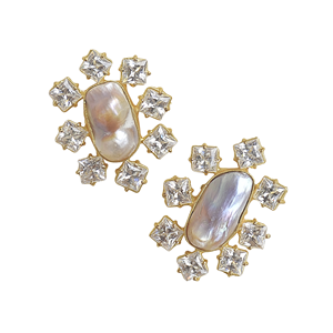 Pendientes de Perlas y Circonitas de Lujo - Joyería Elegante Chapada en Oro para Aniversarios y Ocasiones Especiales - Product Image 6
