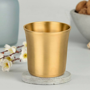 Verre cylindrique en laiton personnalisé au design classique – Article durable pour la verrerie et la vaisselle - Product Image 3