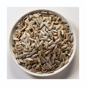 Graines de tournesol de qualité supérieure, directement de l'usine, préparées pour la livraison sur le marché de gros. - Product Image 2