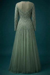 ชุดราตรีประดับลูกปัดทำมือสุดหรูสำหรับผู้หญิง |   ชุดเดรสปาร์ตี้คอวีแขนยาว |   ชุดสูทสั่งตัดขายส่ง - Product Image 4