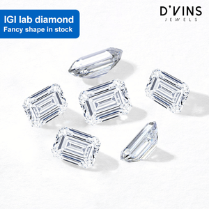 Diamante Cultivado en Laboratorio CVD, Corte Esmeralda, 0.5ct, Color D, Claridad VS1, D'vins Jewels - Product Image 3