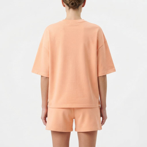 Conjunto de Dos Piezas de Alta Calidad Estilo Streetwear, Camiseta Ligera Oversize, Chaleco y Pantalones Cortos, con Logotipo Personalizado para Mujer - Product Image 2