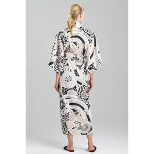 Bata Kimono de Satén para Mujer con Estampado Floral Blanco y Negro, Lujosa Ropa de Estar por Casa y Dormir de Longitud Media con Cinturón - Product Image 4