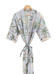 Robe kimono à nouer devant avec imprimé animalier tropical |   Veste longue à manches longues style bohème |   Couverture de plage légère pour l'été - Product Image 1