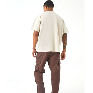 Nueva Camiseta de Algodón Estilo Urbano, Oversize con Hombros Caídos, Personalizada con Impresión de Alta Calidad y Relieve para Hombre - Product Image 2