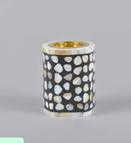 Marco de fotos de lujo hecho a mano con incrustaciones geométricas de diamantes azules y crema, elegante y radiante, para decoración de alta gama. - Product Image 5