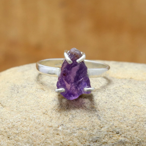 Natural Rough Amethyst Ring 925 Sterling Silver Handmade Gemstone Ring for Women – Raw Purple Crystal Statement Jewelry - Product Image 6