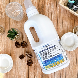Detergente Líquido para Ropa al por Mayor, en Botellas de Fragancia Ecológicas - Product Image 2