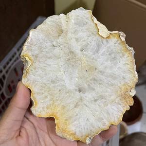 Cristal de Ágata Blanco Natural de 12 cm, Tallado a Mano en Forma Libre, Pulido, sobre Base de Hierro, para Decoración del Hogar y la Oficina - Product Image 5
