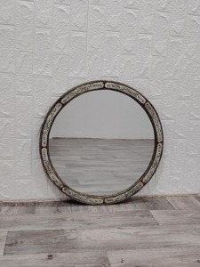<b>Designer</b> Round Simple Bone Inlay <b>Mirror</b> Stylish Home Decor Accent Adds Charm And Sophistication To Modern Traditional Spaces - Product Image 1
