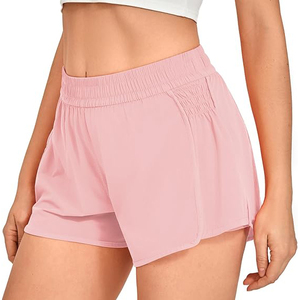 Shorts de sport taille haute rose clair pour femme en polyester respirant, avec taille élastique smockée, pour la course et l'entraînement - Product Image 1