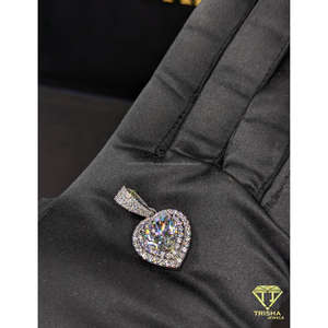 Pendentif en forme de cœur pour homme et femme, serti de diamants Moissanite VVS, en argent sterling 925, bijoux Hip Hop par Trisha Jewels - Product Image 3