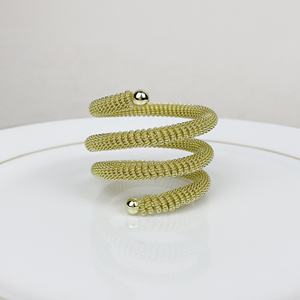 Anneaux de serviette décoratifs haut de gamme pour serviettes en tissu, accessoires de table de luxe pour mariages et fêtes - Product Image 3