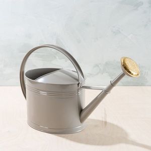 Arrosoir en métal au design créatif, finition émaillée imprimée, parfait pour la décoration, l'utilisation en jardinage et comme option de cadeau attentionné. - Product Image 5