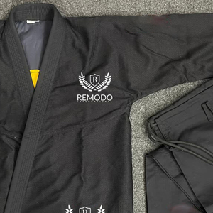 Uniforme de Artes Marciales REMODO INTERNATIONAL al por Mayor, Personalizado con Logotipo, Ligero, Transpirable, de Secado Rápido, Tallas Grandes, Duradero y Elástico - Product Image 4