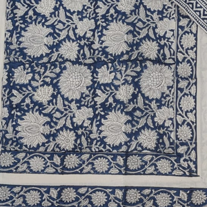 Juego de Sábanas de Lujo con Estampado Artesanal, 2 Fundas de Almohada, Frescas, 200 Hilos, Diseño Floral, 100% Algodón Puro, Suaves, para Verano, Hogar u Hotel - Product Image 3