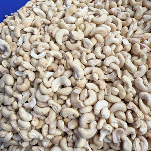 Hot Sale Cashew Nuts Ws, Ww180 Cashew Nut Moisture Below 4.8% From Vietnam Factory Price - Product Image 1