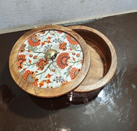 Casserole ronde en céramique avec motif floral émaillé, couvercle en verre à motif orange, bouton en métal, couvercle de pot durable