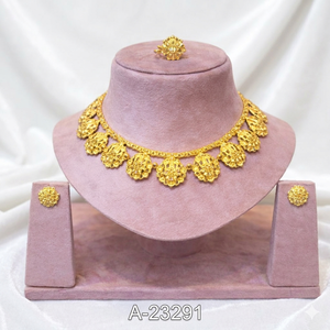 ชุดเครื่องประดับอินเดียสุดหรูจาก MOLL JEWELLERS ชุบทองคำแท้ 24K ประดับเพชรซิคอนรูปดอกไม้ สร้อยคอพร้อมต่างหู สำหรับผู้หญิง เหมาะสำหรับงานหมั้นและงานแต่งงาน เป็นของขวัญ - Product Image 6