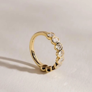Anillo de Oro con Moissanita Ovalada de 14K/18K, Banda de Eternidad para Mujer, Anillo de Boda con Bisel Ovalado de 3x2mm, Joyería Minimalista Apilable - Product Image 2