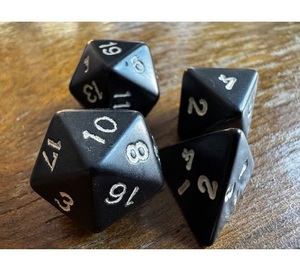 Ensemble de dés en acrylique rustique poli, écologique, fait main, personnalisé, 7 pièces, pour les jeux de rôle DND D20 - Product Image 1